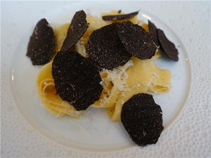 tagliatelle with truffle